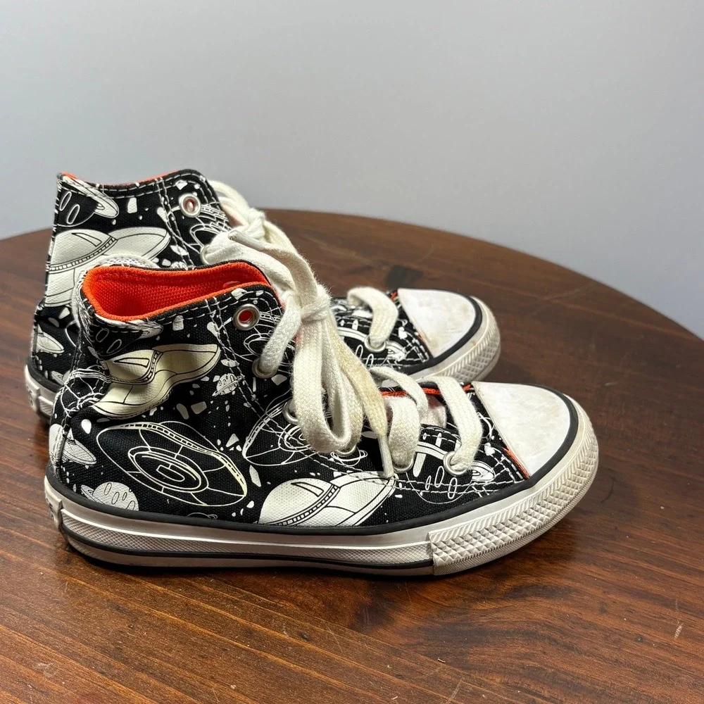 ConverseChuck Taylor All Star Canvas Shoes Kids Size 12 Black UFO Print High Top